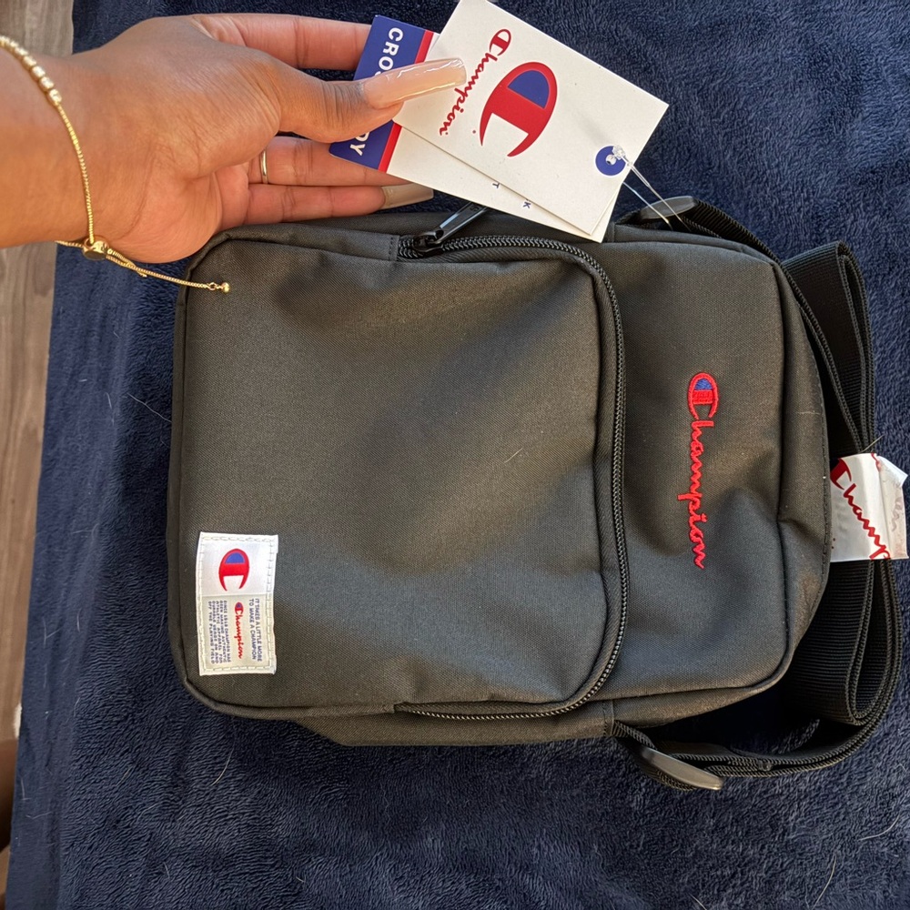 Champion Gray Messenger Bag with Minimalist Design